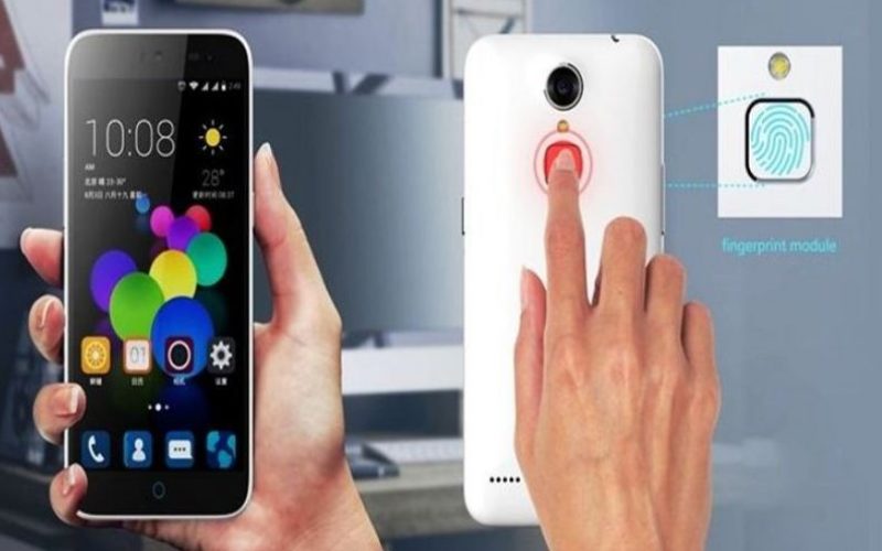 फिङ्गरप्रिन्ट सेन्सर (Fingerprint Sensor) ले स्मार्टफोनमा कसरी काम गर्छ ?
